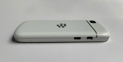 Original Blackberry Q10 4G Mobile Phone 3.1" 2GB RAM 16GB ROM 8MP English Arabic QWERTY Keyboard Dual Core q10 cellphone