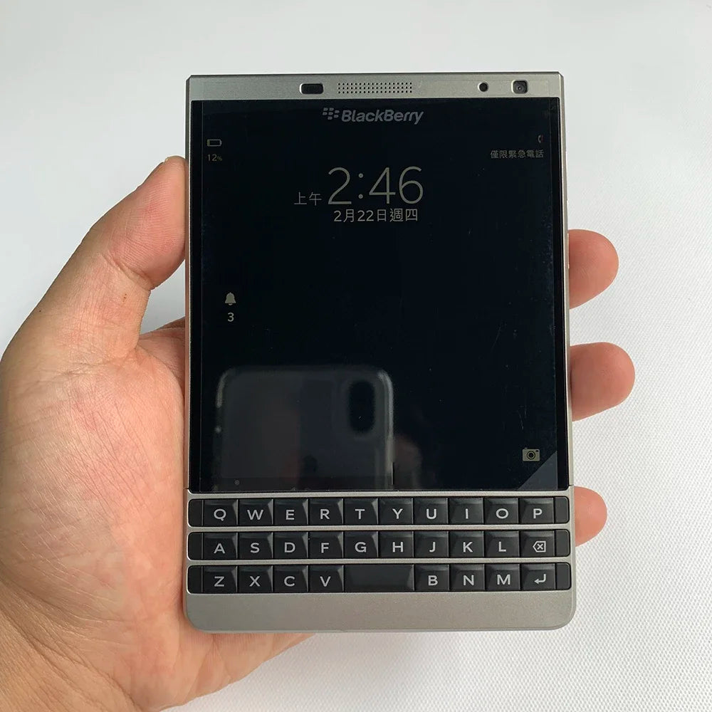 Original BlackBerry PassPort II Q30 Silver Edition 4G Mobile Phone 4.5'' 3GB RAM 32GB ROM Snapdragon 801 Quad-Core SmartPhone