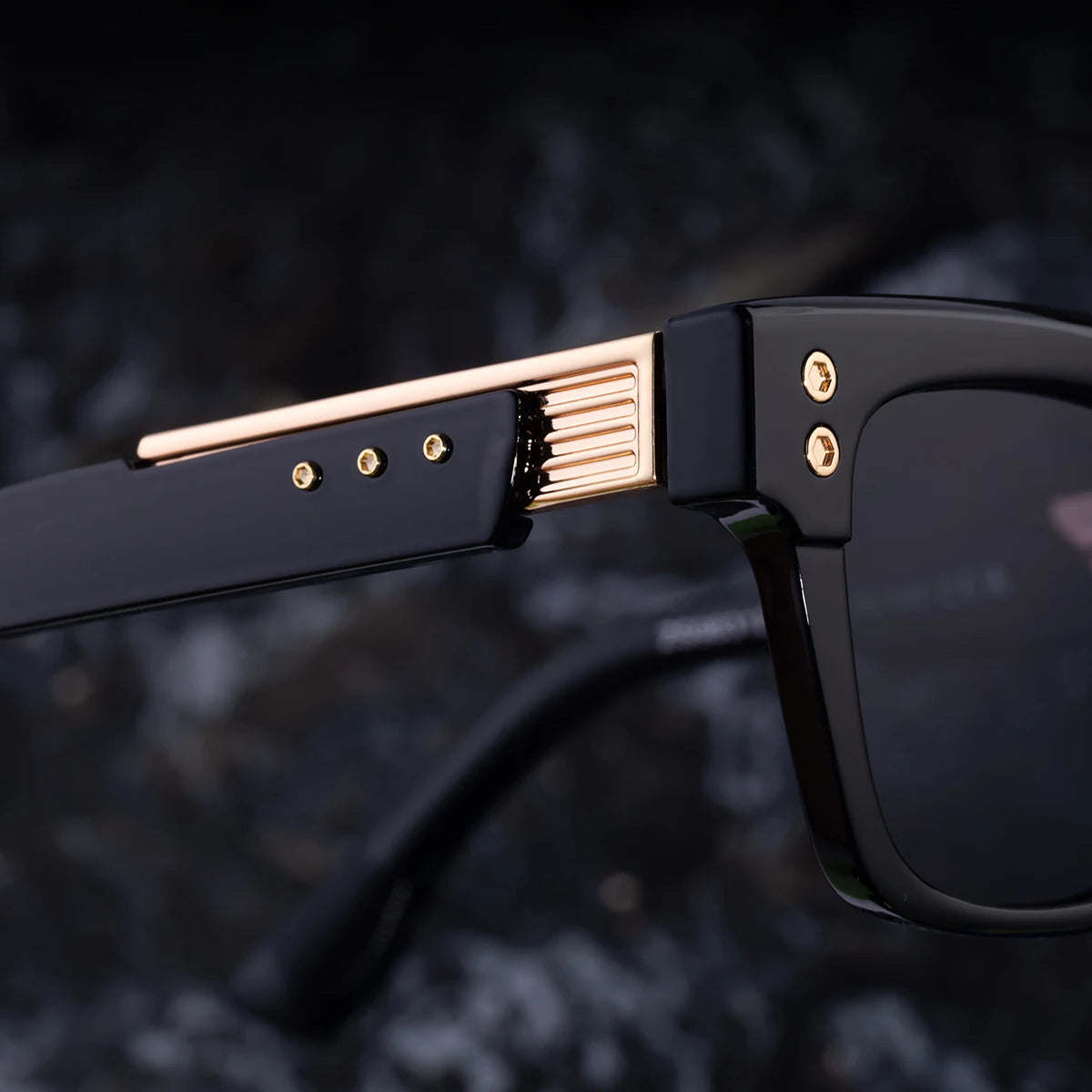 Oversized Classic Square Sunglasses Men 2025 Luxury Brand Design Vintage Trendy Rero Sun Glasses For Male Driving Eyewear UV400