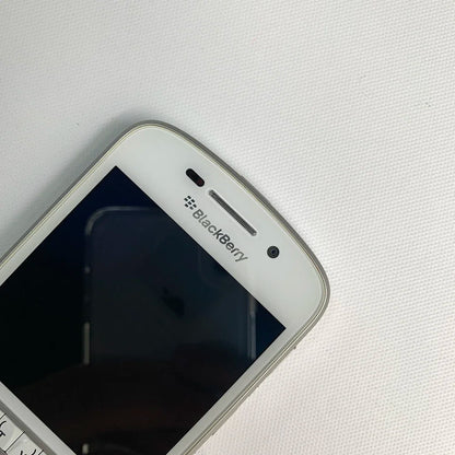 Original Blackberry Q10 4G Mobile Phone 3.1" 2GB RAM 16GB ROM 8MP English Arabic QWERTY Keyboard Dual Core q10 cellphone