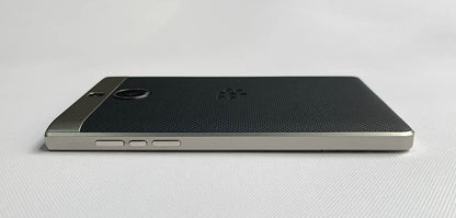 Original BlackBerry PassPort II Q30 Silver Edition 4G Mobile Phone 4.5'' 3GB RAM 32GB ROM Snapdragon 801 Quad-Core SmartPhone