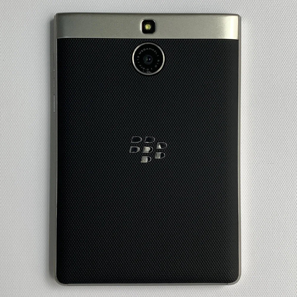 Original BlackBerry PassPort II Q30 Silver Edition 4G Mobile Phone 4.5'' 3GB RAM 32GB ROM Snapdragon 801 Quad-Core SmartPhone