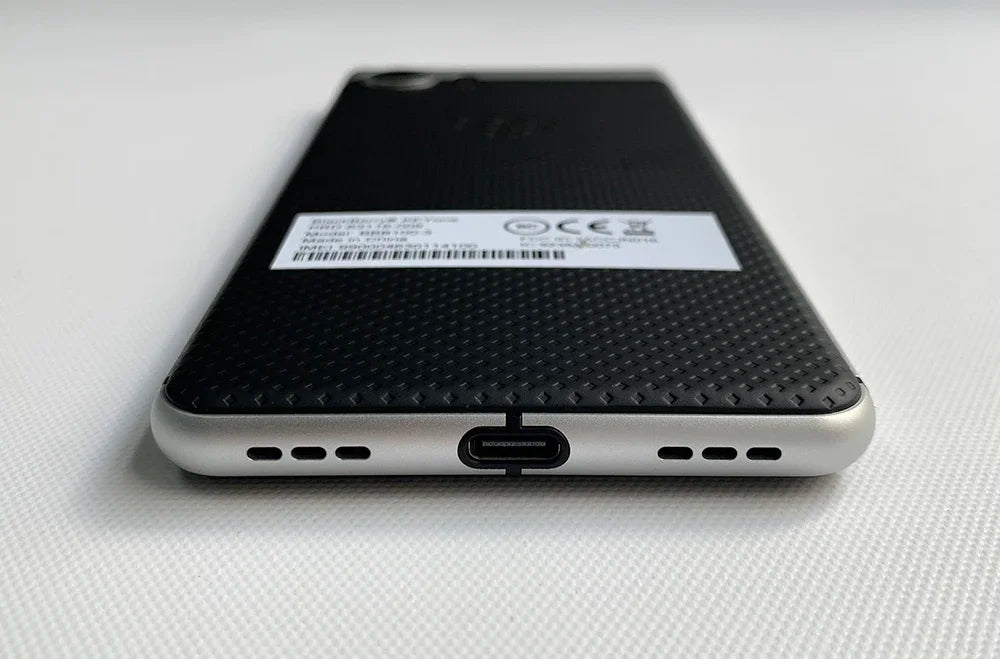 Original BlackBerry KeyOne 4G LTE Mobile Phone 4.5'' 3GB+32GB 4GB+64GB 12MP+8MP QWERTY Keyboard Octa-Core Android SmartPhone