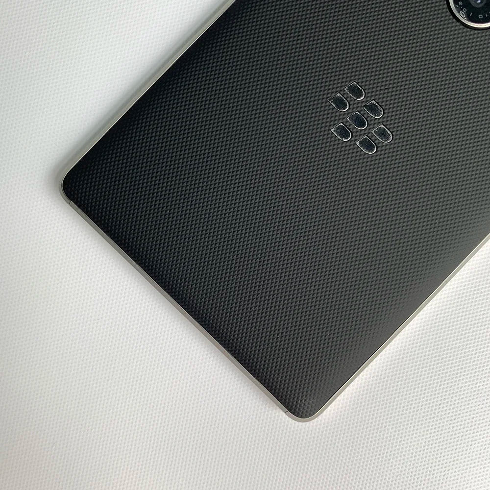 Original BlackBerry PassPort II Q30 Silver Edition 4G Mobile Phone 4.5'' 3GB RAM 32GB ROM Snapdragon 801 Quad-Core SmartPhone