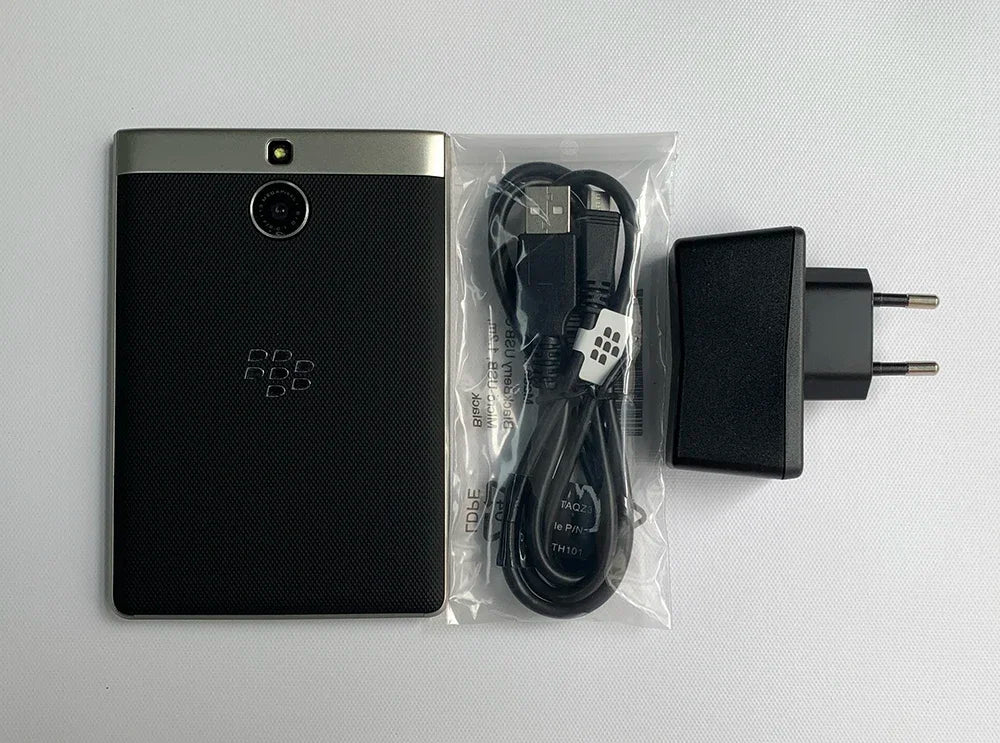 Original BlackBerry PassPort II Q30 Silver Edition 4G Mobile Phone 4.5'' 3GB RAM 32GB ROM Snapdragon 801 Quad-Core SmartPhone